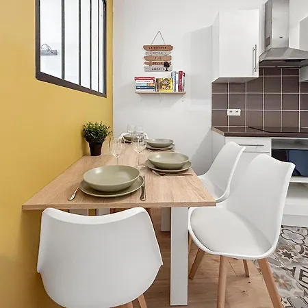 T2 Cosy Avec Terrasse & Parking A 2 Pas Du Port *