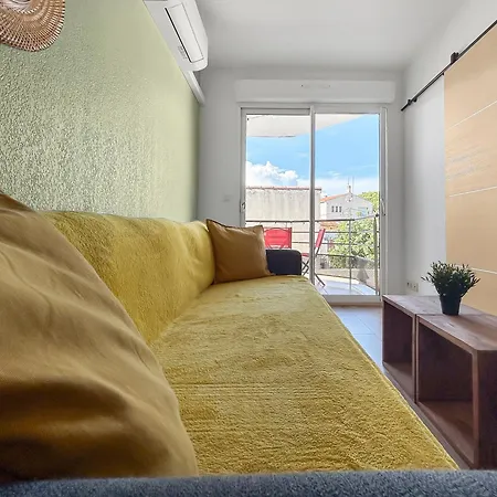 T2 Cosy Avec Terrasse & Parking A 2 Pas Du Port * La Ciotat