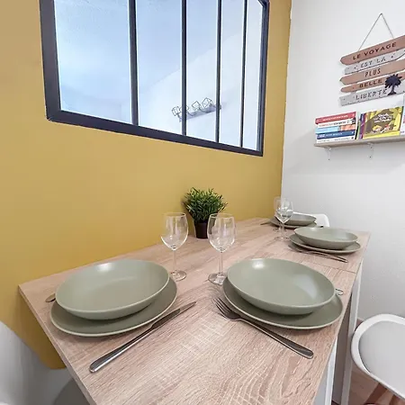 T2 Cosy Avec Terrasse & Parking A 2 Pas Du Port Apartment La Ciotat