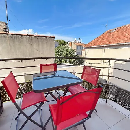 T2 Cosy Avec Terrasse & Parking A 2 Pas Du Port La Ciotat
