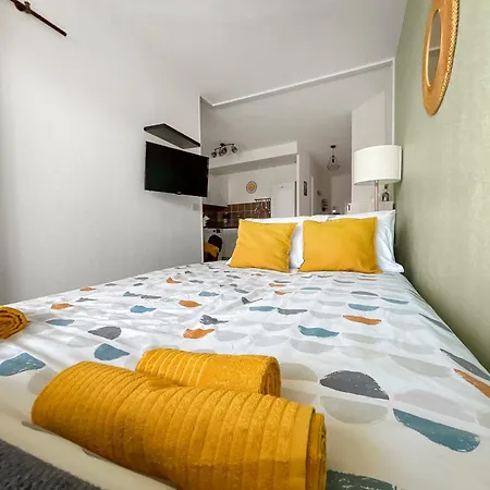 T2 Cosy Avec Terrasse & Parking A 2 Pas Du Port *