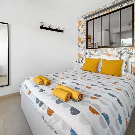 T2 Cosy Avec Terrasse & Parking A 2 Pas Du Port La Ciotat